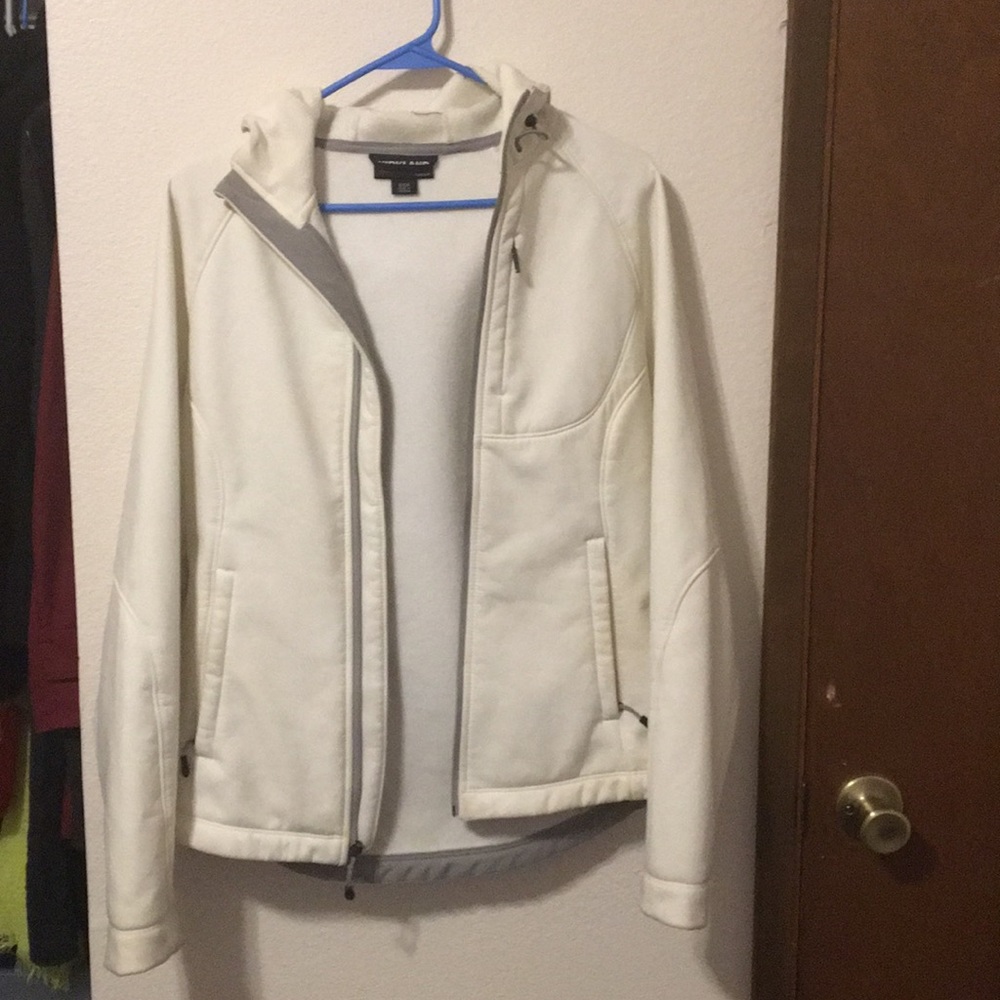 Waterproof white jacket